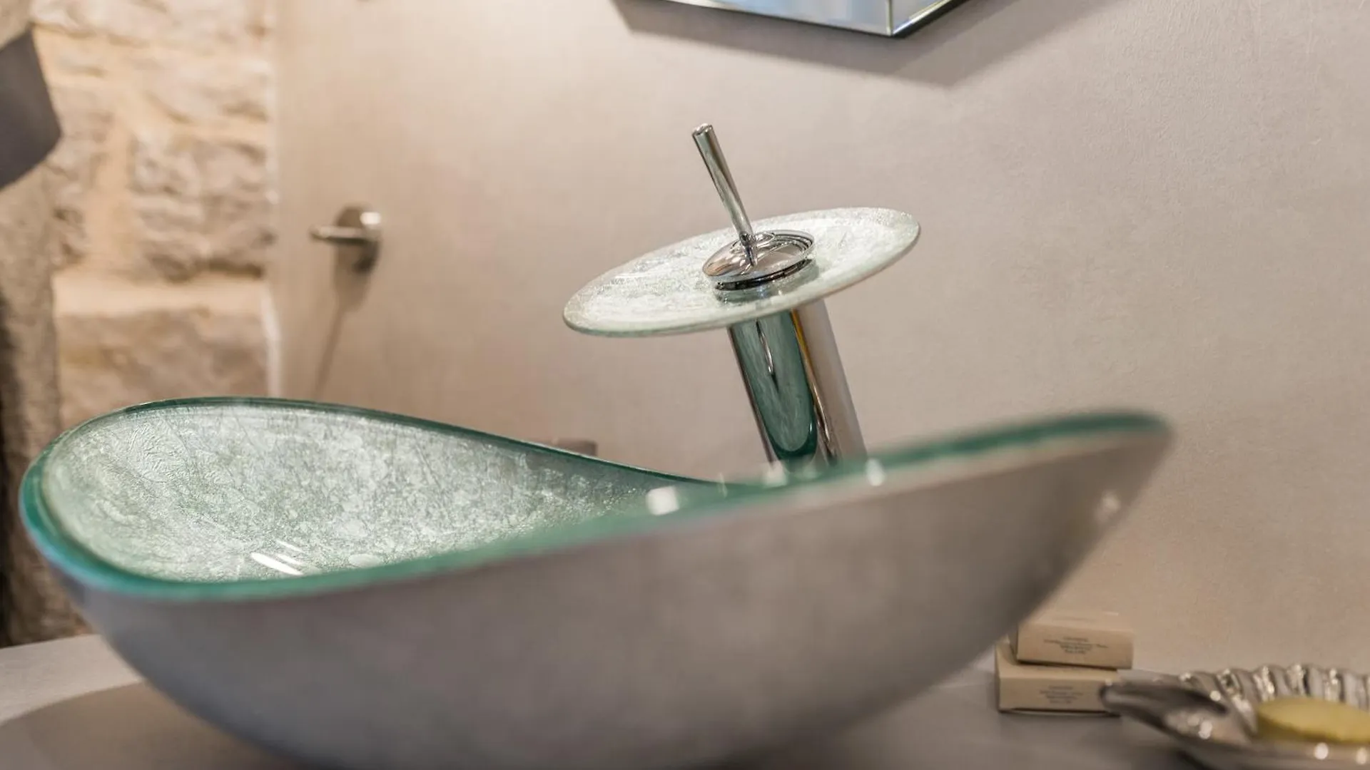 Guest house Zara Palace - Design Rooms
