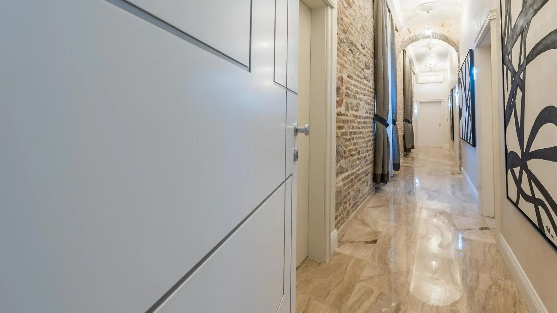 Zara Palace - Design Rooms Maison d'hôtes Zadar