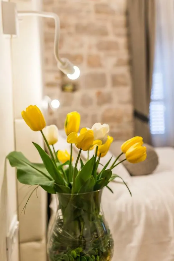 Zara Palace - Design Rooms Zadar